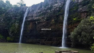 Aapkhol Waterfall