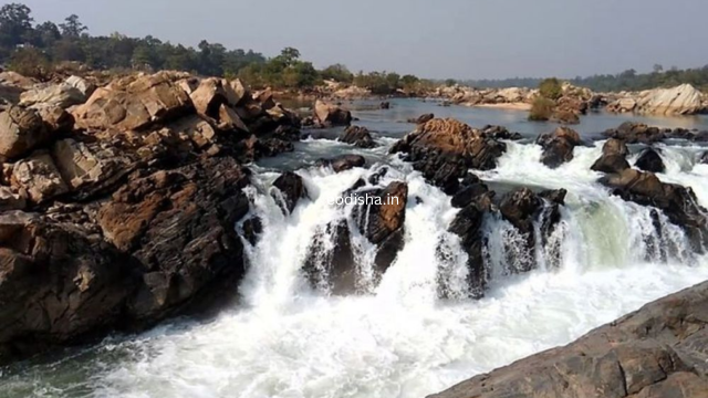 Bhimkund Waterfall & Picnic Spot (2)